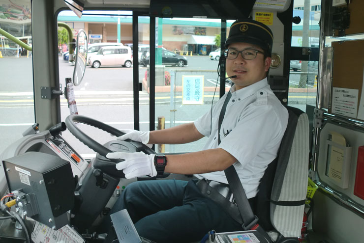 路線バス運転士 広島電鉄採用情報
